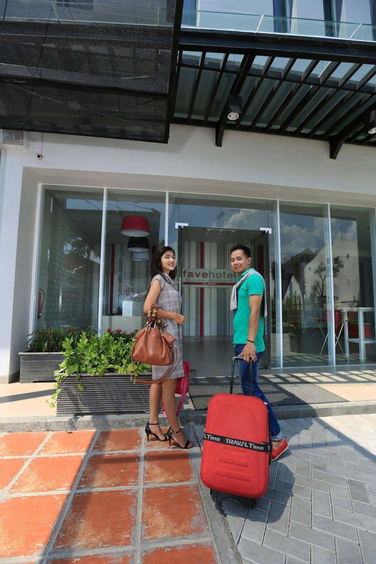 favehotel Sudirman Bojonegoro Zewnętrze zdjęcie