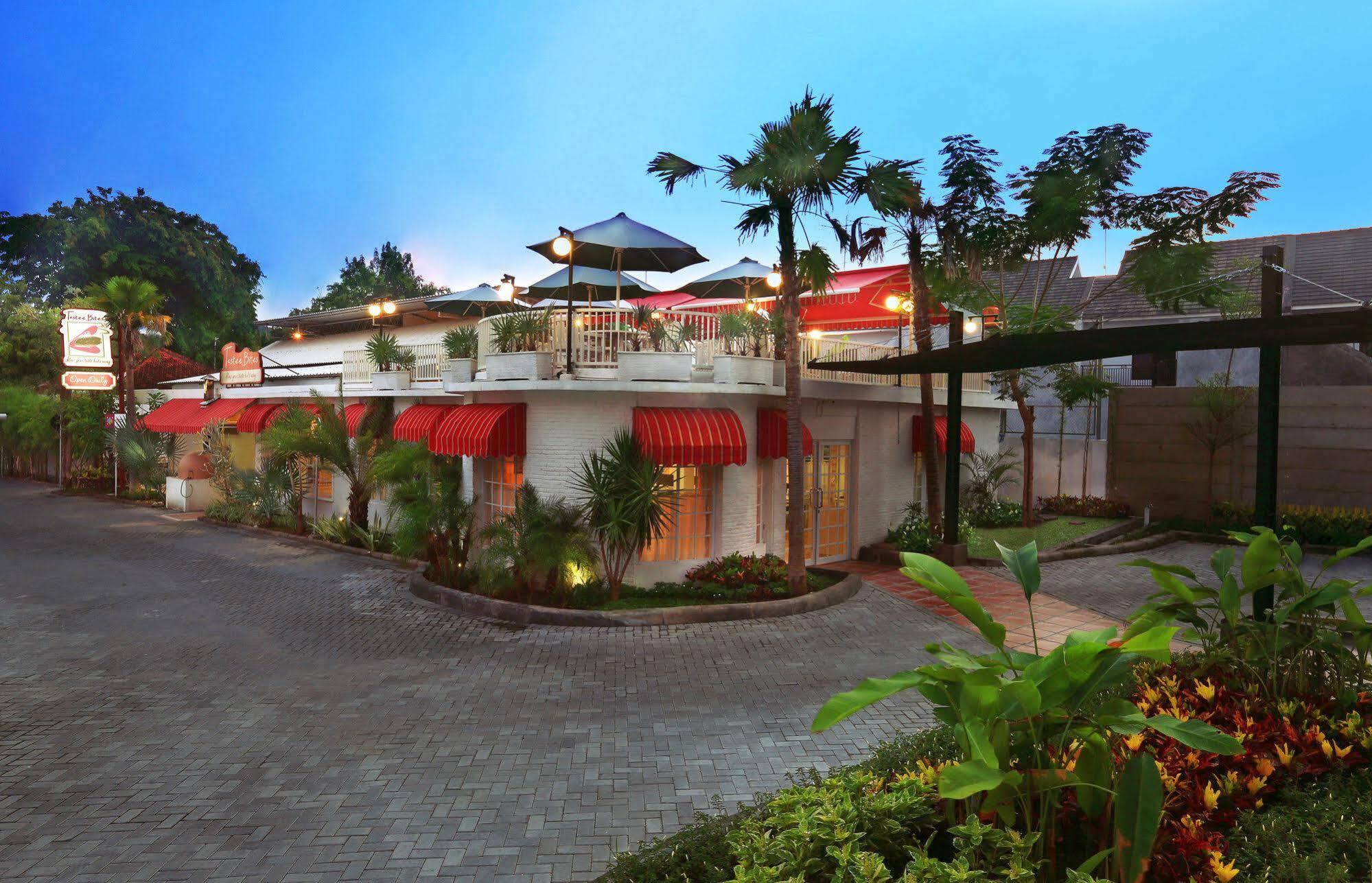 favehotel Sudirman Bojonegoro Zewnętrze zdjęcie